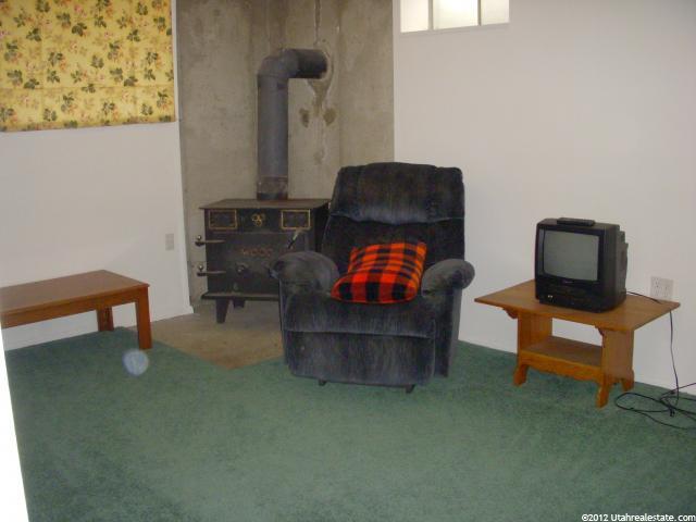 435 E 120 S, Smithfield, UT 84335 — photo 4