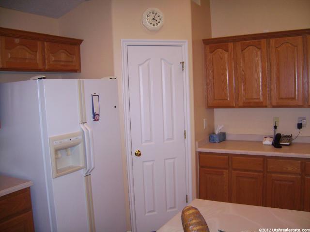 1072 E 2750 N, Layton, UT 84040 — photo 7
