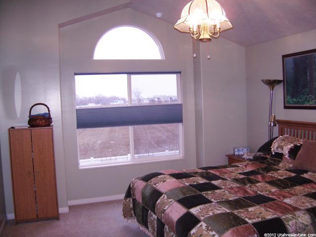1072 E 2750 N, Layton, UT 84040 — photo 9
