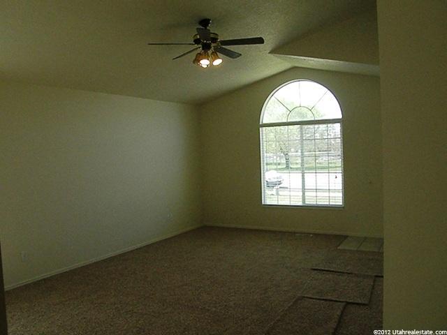 2112 N 2400 W, Clinton, UT 84015 — photo 3