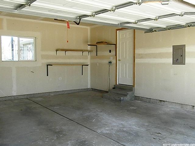 2112 N 2400 W, Clinton, UT 84015 — photo 7
