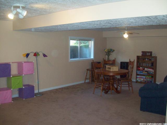 86 E 1975 N, Centerville, UT 84014 — photo 10