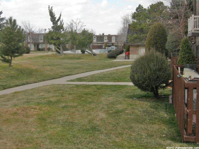 88 W 50 S #B-10, Centerville, UT 84014 — photo 12