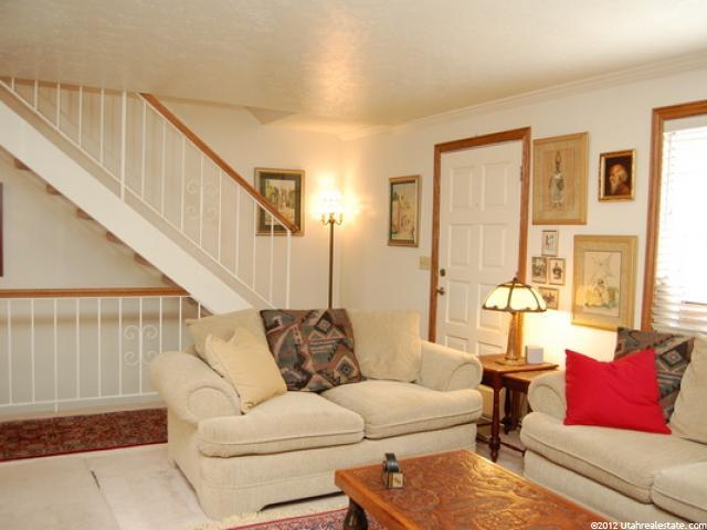 2240 E 4500 S #17, Holladay, UT 84117 — photo 2