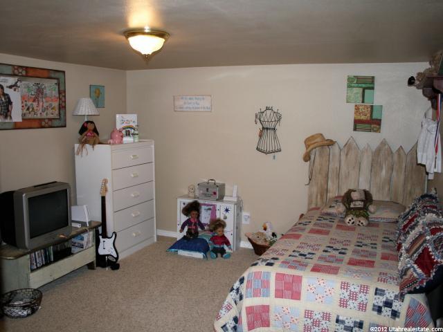 98 S 100 W, Wales, UT 84667 — photo 4