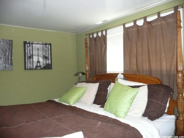 1051 S Canyon E, Bountiful, UT 84010 — photo 3