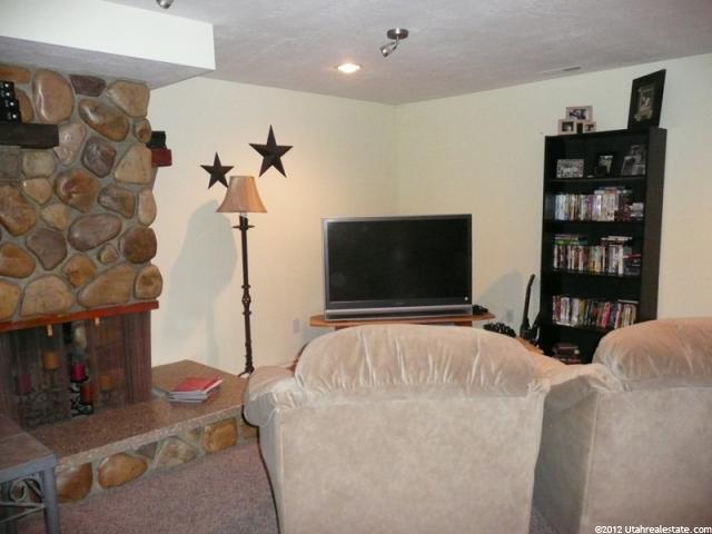1051 S Canyon E, Bountiful, UT 84010 — photo 7