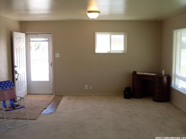 260 E 4675 S, Washington Terrace, UT 84405 — photo 2