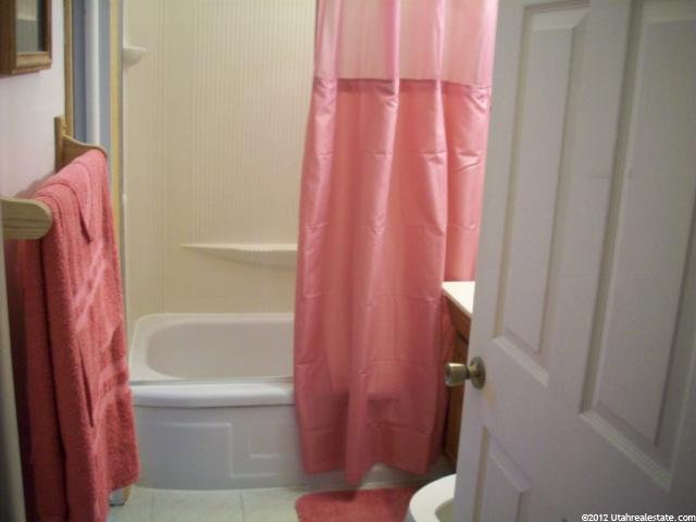 260 E 4675 S, Washington Terrace, UT 84405 — photo 9