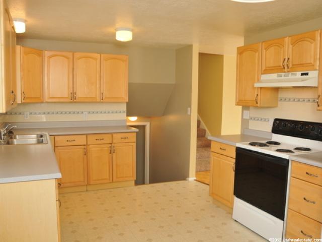 10514 S 360 E, Sandy, UT 84070 — photo 4