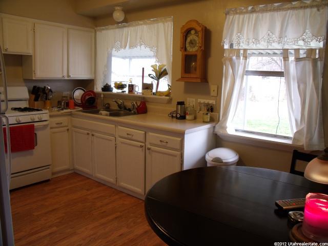 830 N 400 E, Bountiful, UT 84010 — photo 8