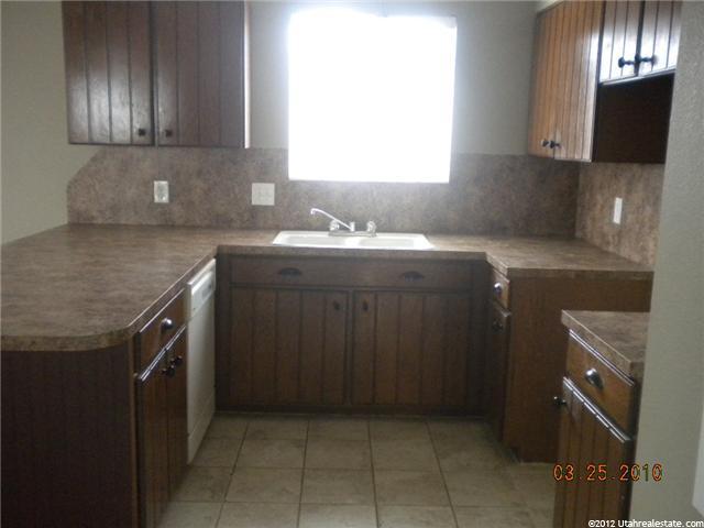 4083 S 895 E, South Ogden, UT 84403 — photo 2