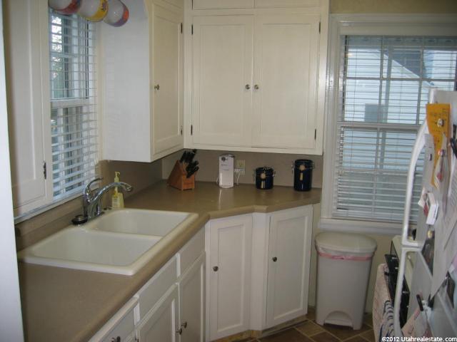 175 E 200 S, Bountiful, UT 84010 — photo 2