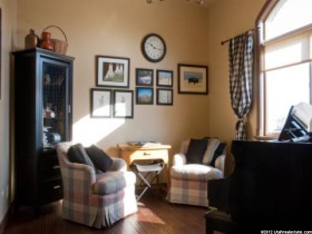 2079 S 2950 W, West Haven, UT 84401 — photo 8