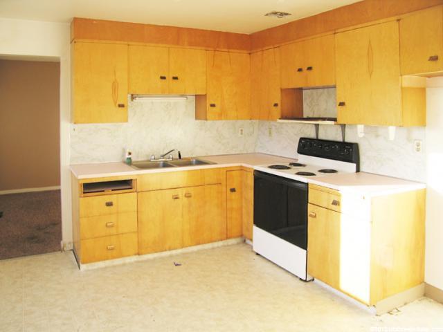 257 E Chimes View Dr S, South Ogden, UT 84405 — photo 8