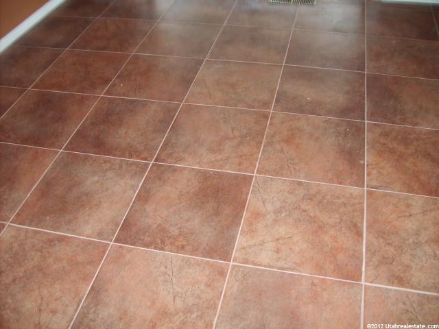 2830 N 550 E, North Ogden, UT 84414 — photo 3