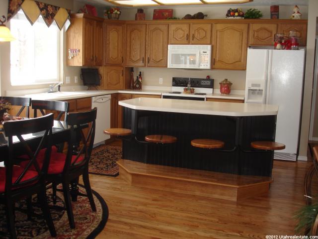 2044 E Ryan Cir, South Ogden, UT 84403 — photo 7