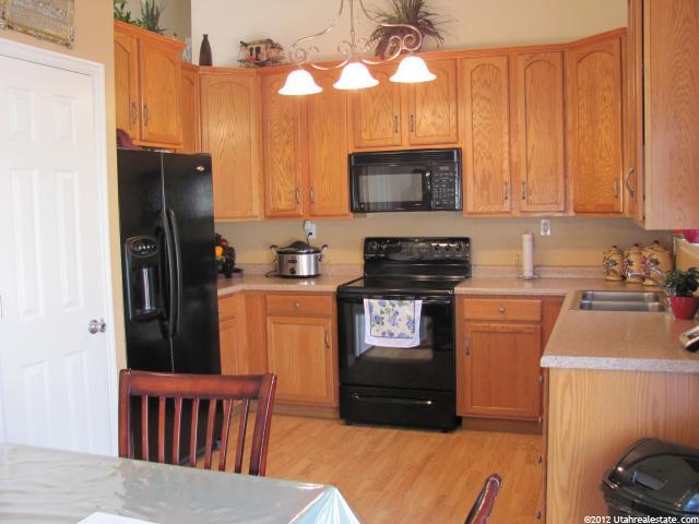 31 E 1080 S, Roosevelt, UT 84066 — photo 5