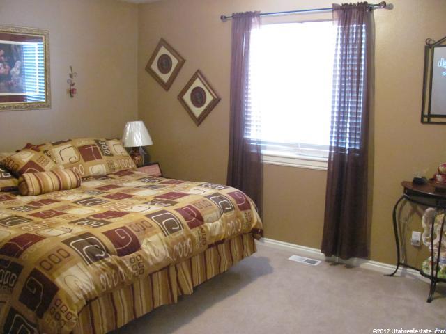 31 E 1080 S, Roosevelt, UT 84066 — photo 10