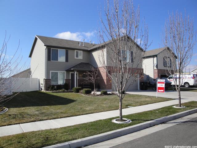 1834 S 725 E, Clearfield, UT 84015 — photo 2