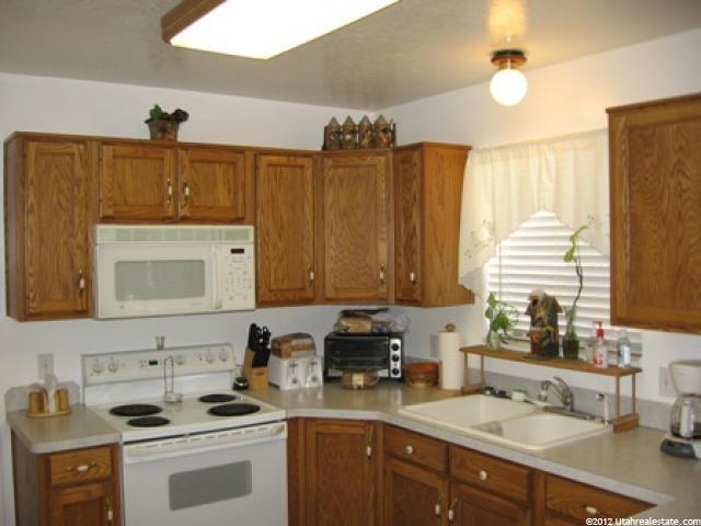 1131 W 1580 N, Clinton, UT 84015 — photo 5