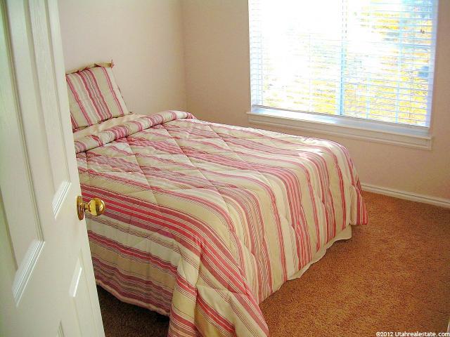 10463 S Sandy Pointe, Sandy, UT 84094 — photo 8