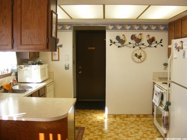 696 S 200 W, Preston, ID 83263 — photo 4