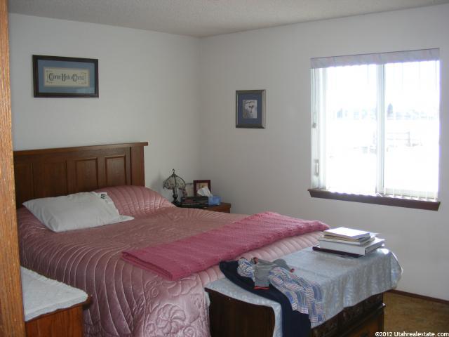 696 S 200 W, Preston, ID 83263 — photo 7