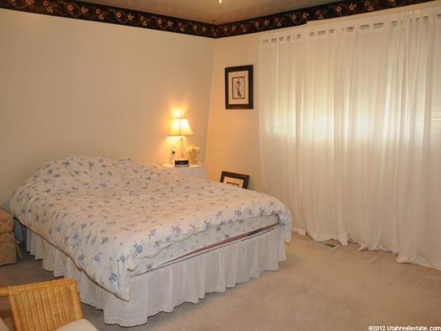 1365 E 8085 S, Sandy, UT 84093 — photo 9