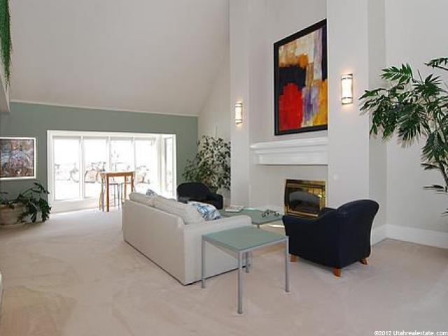 2520 S Cave Hollow Way E, Bountiful, UT 84010 — photo 2