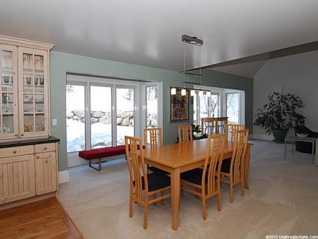 2520 S Cave Hollow Way E, Bountiful, UT 84010 — photo 4