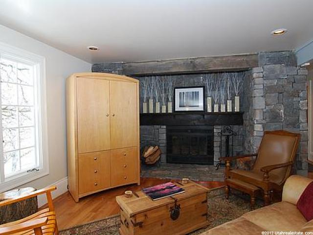 2520 S Cave Hollow Way E, Bountiful, UT 84010 — photo 7