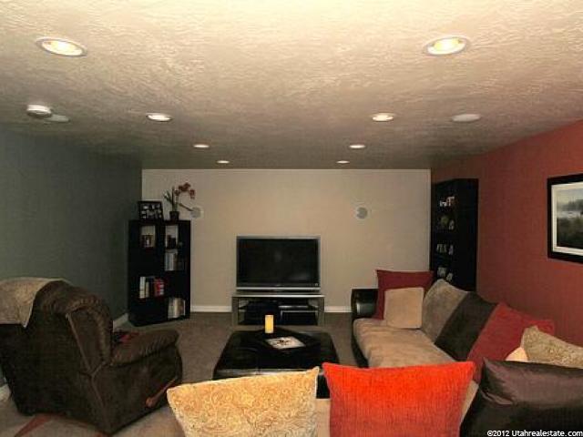 7162 S 420 E, Midvale, UT 84047 — photo 3