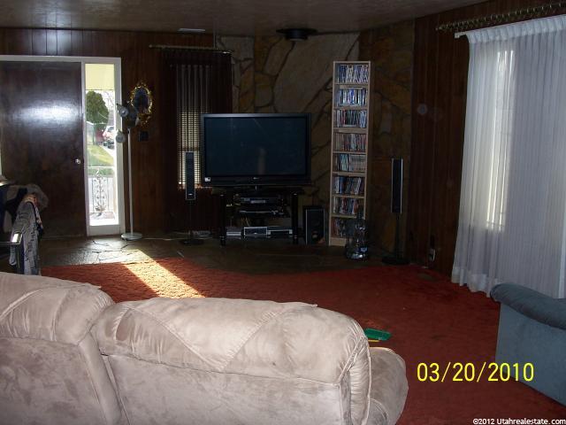 492 W 4650 S, Washington Terrace, UT 84405 — photo 11