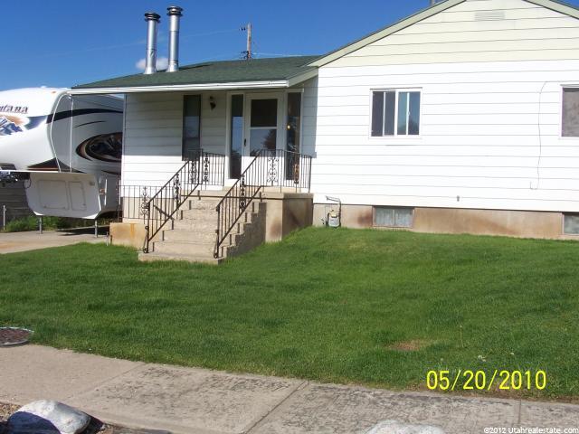 492 W 4650 S, Washington Terrace, UT 84405 — photo 8