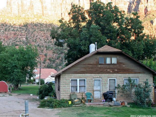577 Zion Park, Springdale, UT 84767 — photo 6