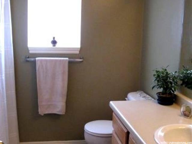 370 W 200 S, Hyrum, UT 84319 — photo 7