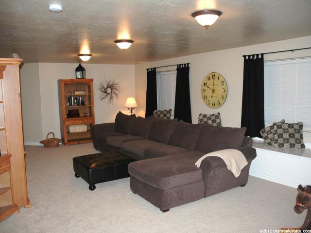 1131 E 425 N, Layton, UT 84040 — photo 4