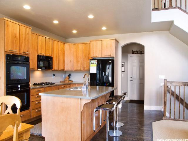 5559 S 1375 E, South Ogden, UT 84403 — photo 6
