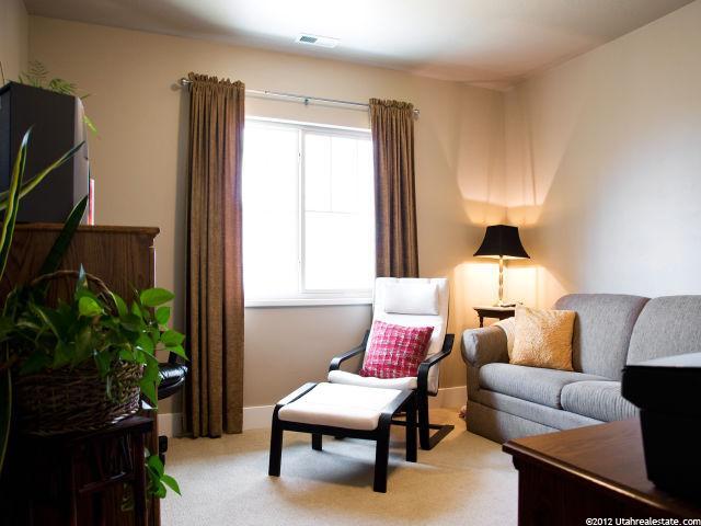 5559 S 1375 E, South Ogden, UT 84403 — photo 10
