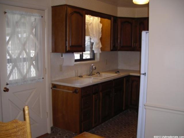 394 N 200 W, Clearfield, UT 84015 — photo 6