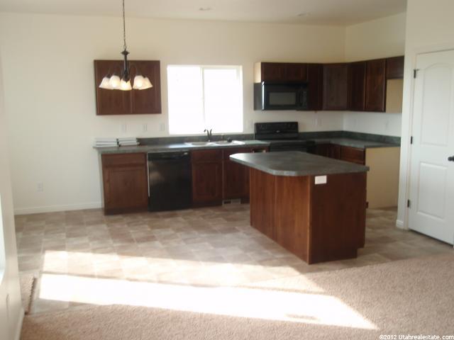 377 S Durango Way, Vernal, UT 84078 — photo 6