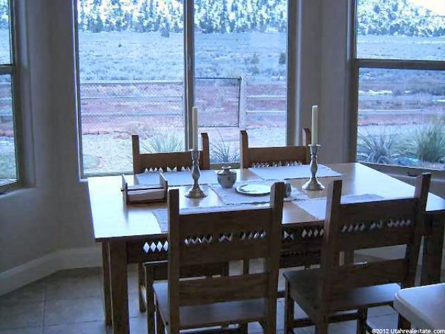 881 W Smithsonian Way, Apple Valley, UT 84737 — photo 4