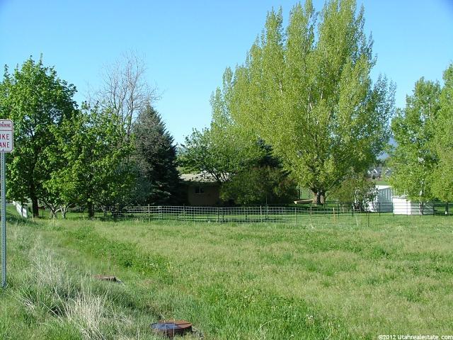 985 E 600 S, River Heights, UT 84321 — photo 2