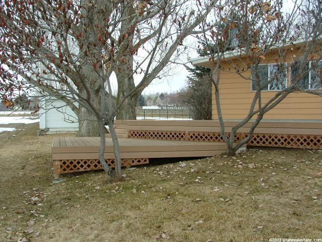 985 E 600 S, River Heights, UT 84321 — photo 12