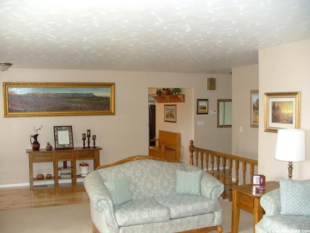 985 E 600 S, River Heights, UT 84321 — photo 4