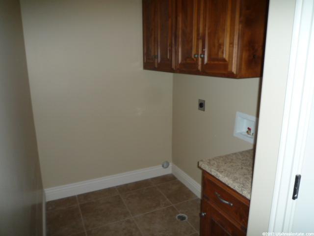 2536 W 2825 N, Farr West, UT 84404 — photo 6