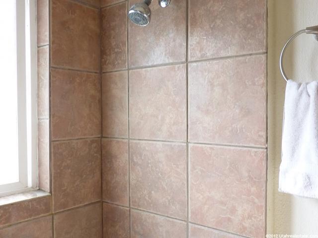 533 E 41st St S, South Ogden, UT 84403 — photo 4