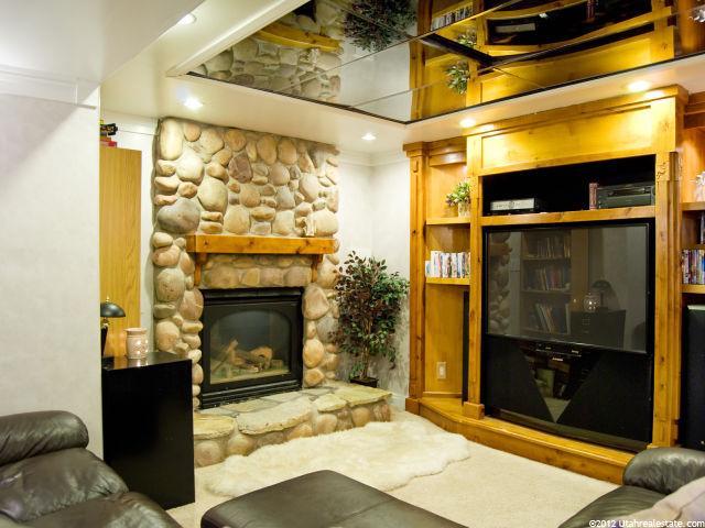 294 E 650 N, Bountiful, UT 84010 — photo 9