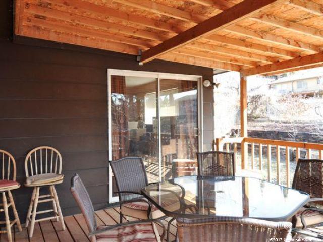 5122 S 2600 W, Roy, UT 84067 — photo 2